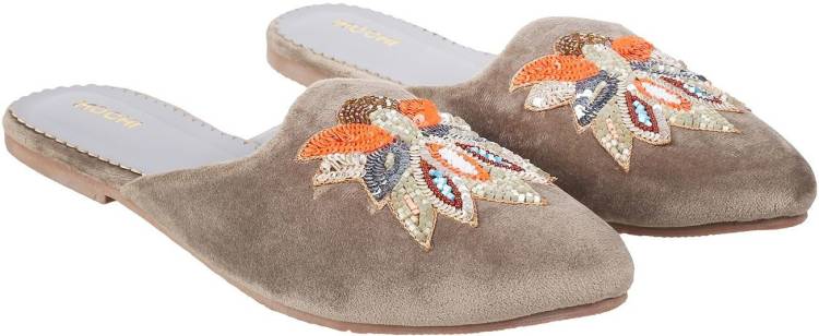 Women Beige Flats Sandal Price in India