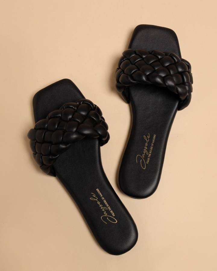 Women Black Flats Sandal Price in India