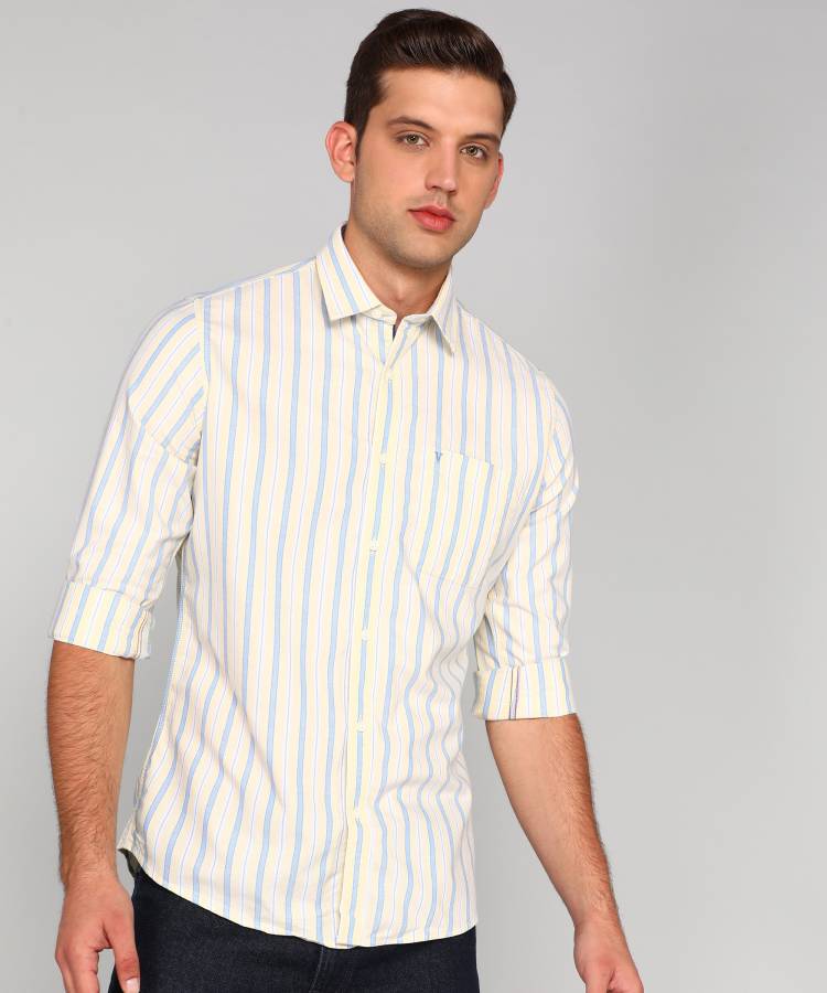 Men Slim Fit Striped Casual Shirt Price in India