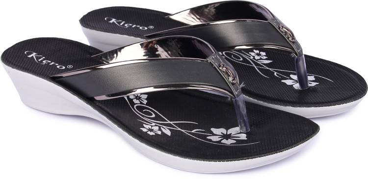 Women Silver Flats Sandal Price in India