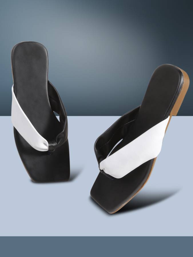 Women Black Flats Sandal Price in India