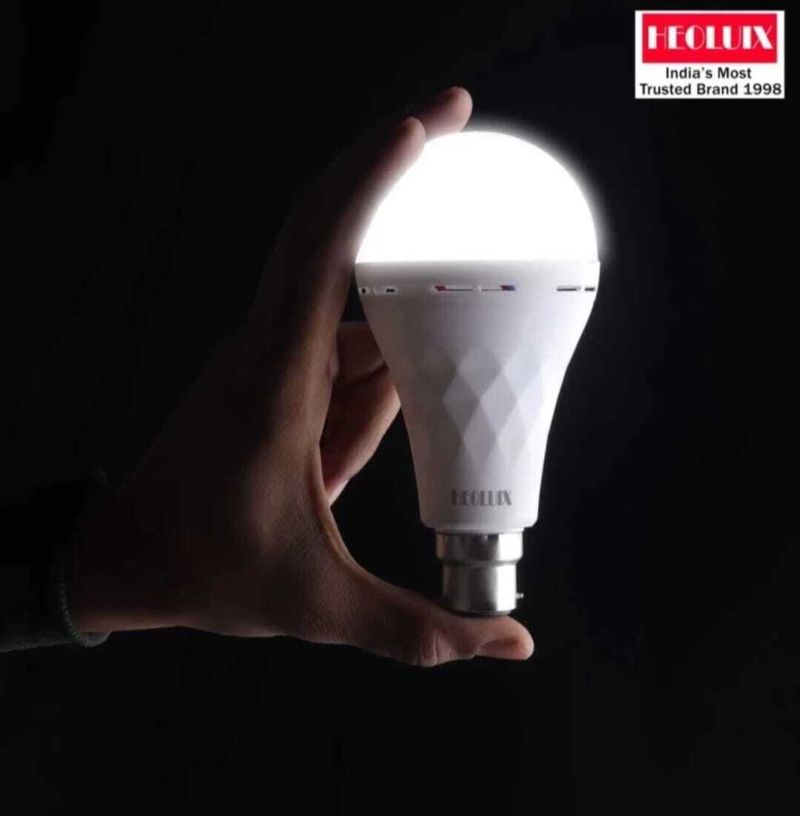 heoluix 12W Charging Emergency Inverter Bulb - Image 4
