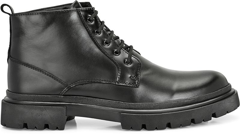 Roadster Men's Black Boots Size 9 - Image 5