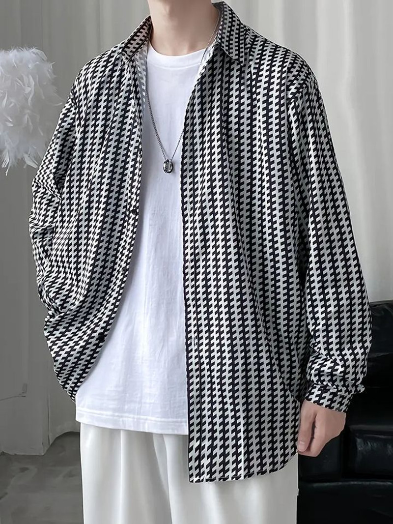 Men Regular Fit Color Block Slim Collar Casual Shirt