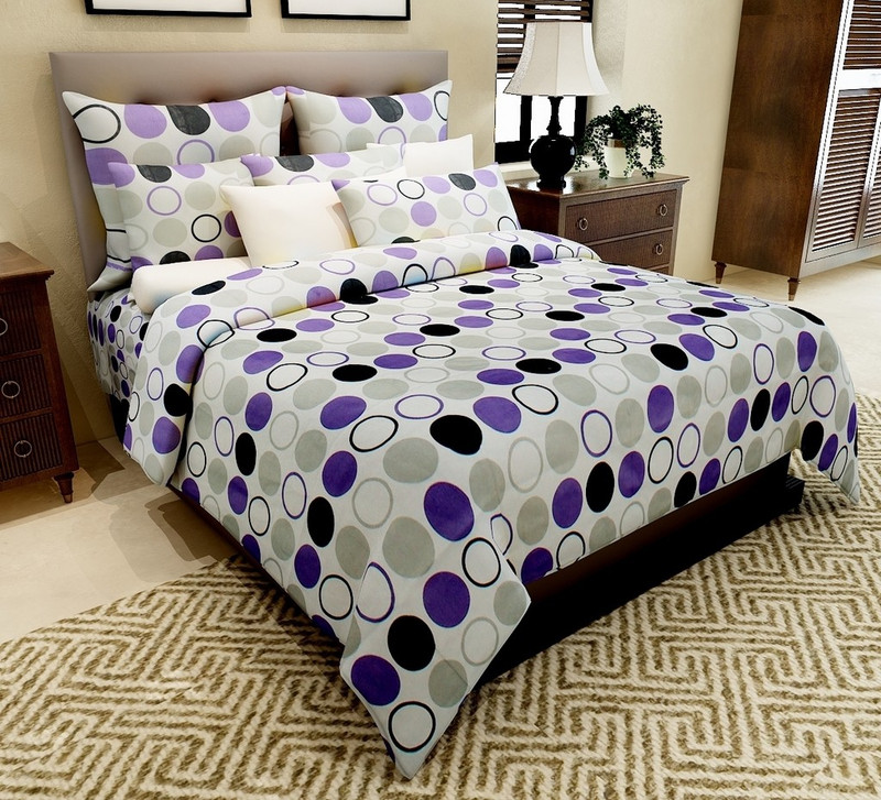 Home Candy 144 TC Cotton Double Polka Bedsheet(Pack of 1, White) RS.1600 (71.00% Off) - Flipkart