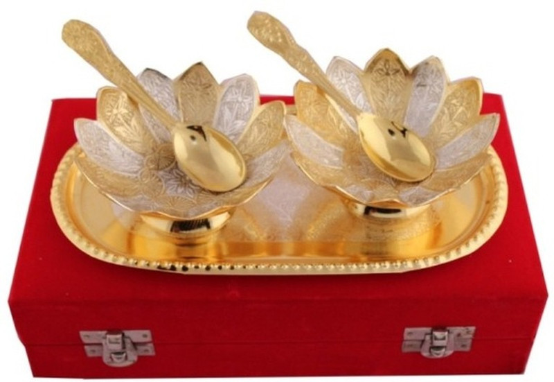 Giftsarranger Brass Bowl Set(Multicolor, Pack of 5) RS.449 (71.00% Off) - Flipkart