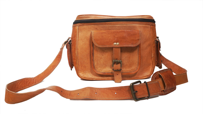 pranjals house vintage handmade leather  Camera Bag(Brown)