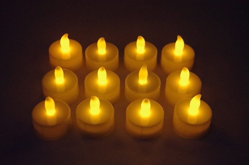 Gran 12 Pcs Flameless LED T-lite Candles Candle(White, Pack of 12) RS.265 (75.00% Off) - Flipkart