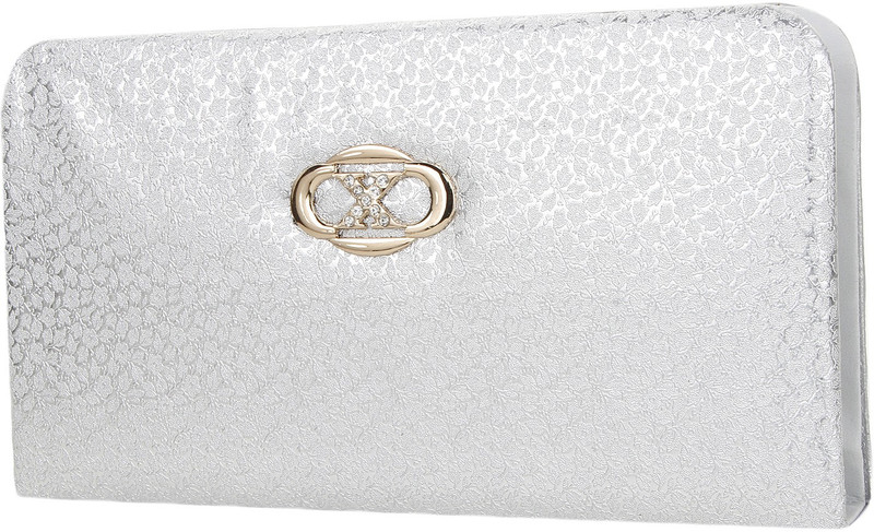 Style Villaz Party Silver Clutch