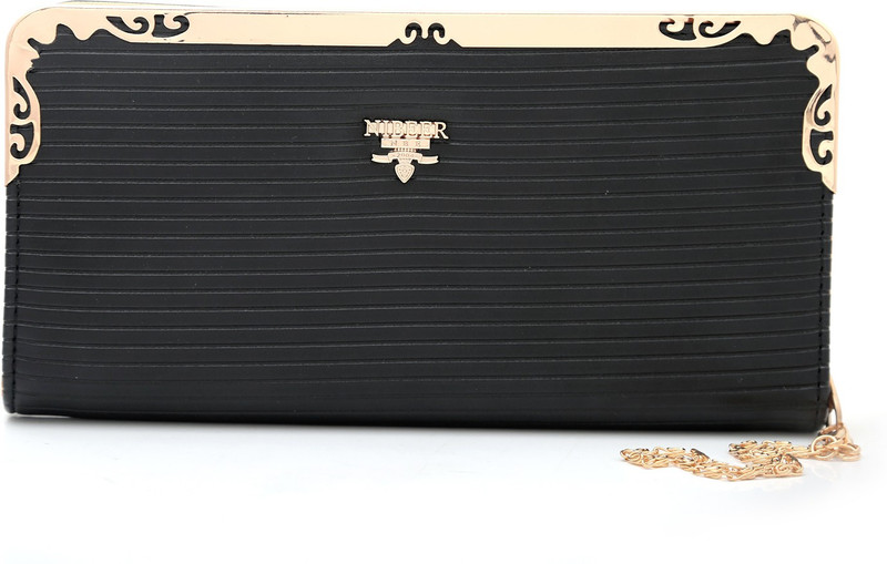 Foolzy Party Black Clutch