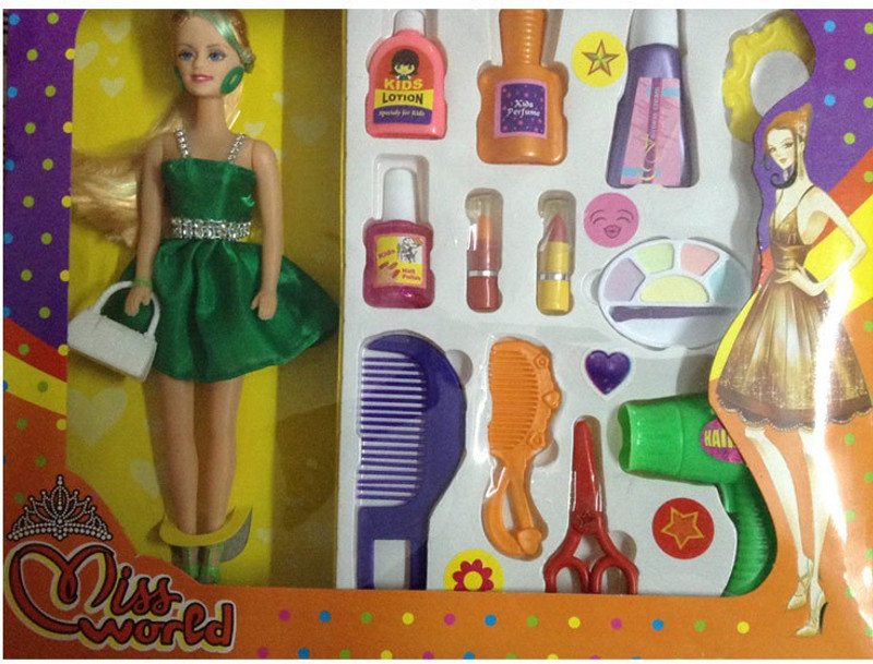 New Pinch Miss World Doll With Make-up Set(Multicolor) New Pinch Miss World Doll With Make-up Set(Multicolor)