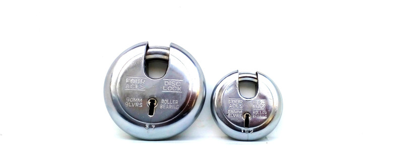 four aces Steel Chrome Door levers(Silver)