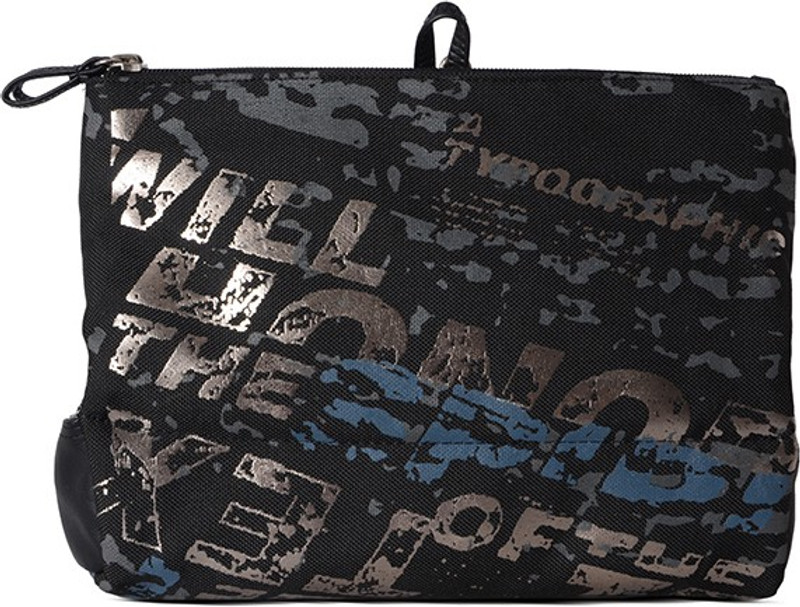 Baggit Lmu Tjunction Morris Black Cosmetic Bag(Black) Baggit Lmu Tjunction Morris Black Cosmetic Bag(Black)