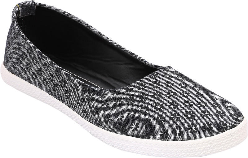 Footrendz RSNBC-3331BL Bellies For Women(Black) Footrendz RSNBC-3331BL Bellies For Women(Black)