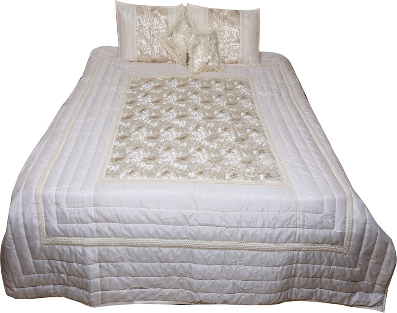 IndiWeaves Velvet Double King Self Design Bedsheet(Pack of 1, Silver)
