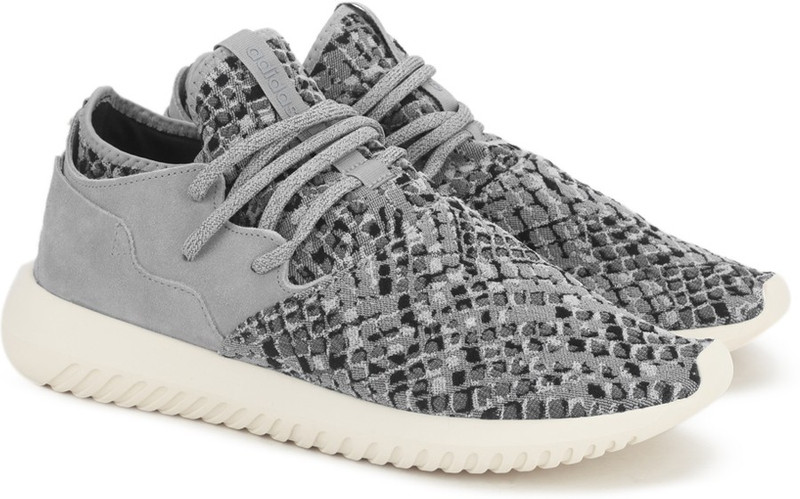 ADIDAS ORIGINALS TUBULAR ENTRAP W Sneakers For Women(Grey)