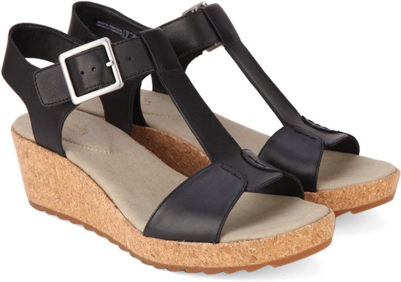 Clarks Kamara Kiki Black Leather Women Black Wedges