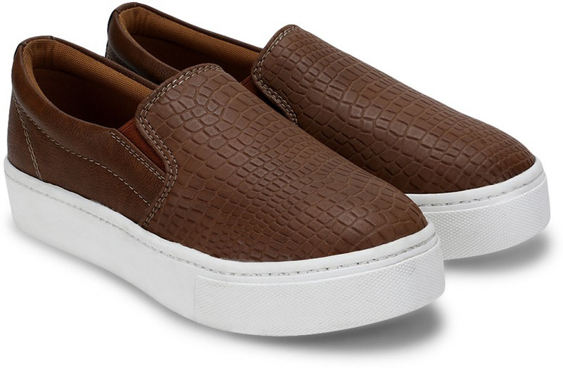 Chemistry Basic Slip On For Women(Brown)