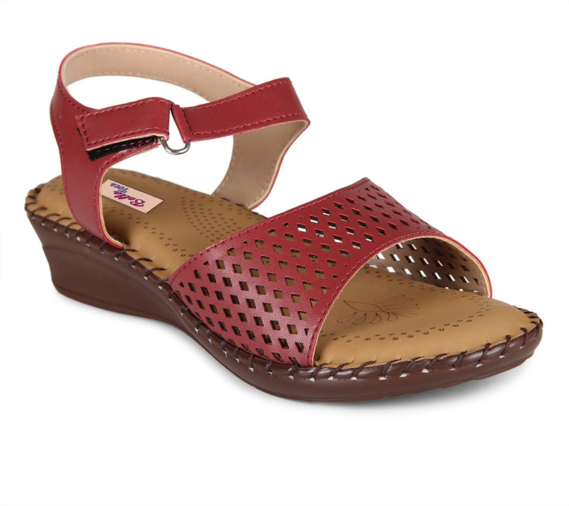 Bella Toes Women's Cherry Synthetic Leather Sandals Women Burgundy Casual