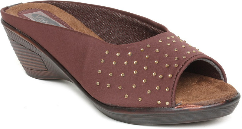 Vendoz Women Maroon Wedges