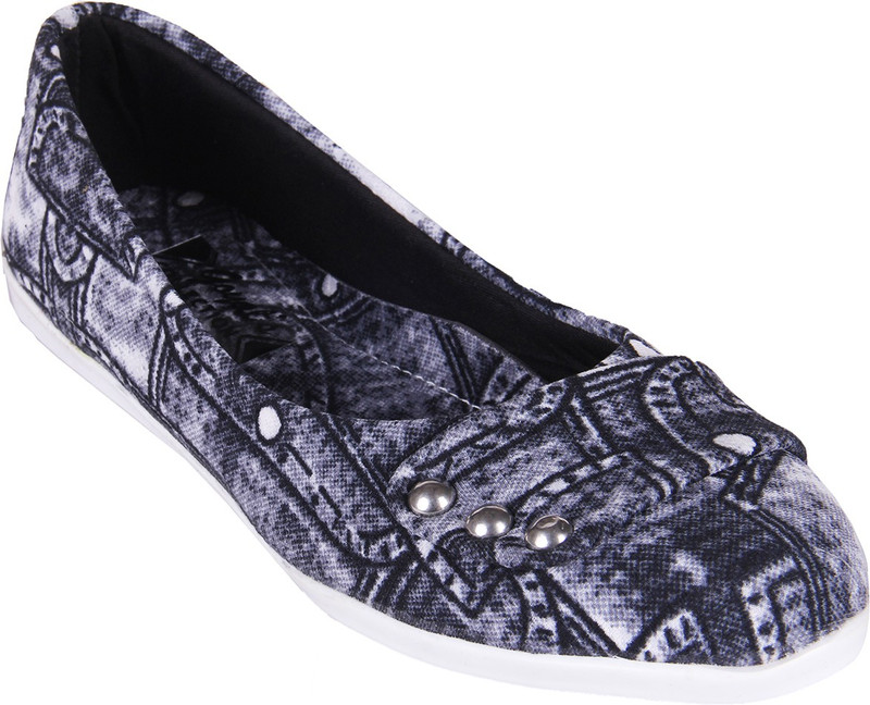 Goyal Black Denim Print Bellies For Women(Blue, Black)