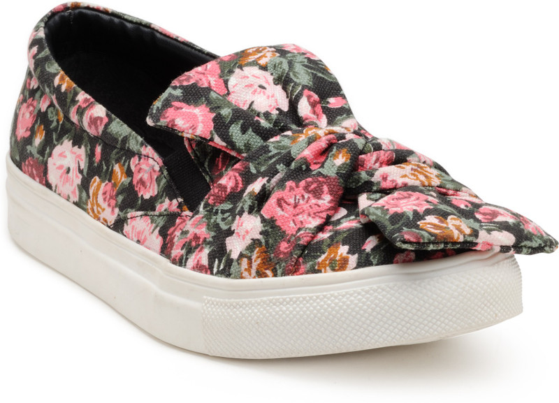Kanabis Slip On Sneakers For Women(Multicolor)
