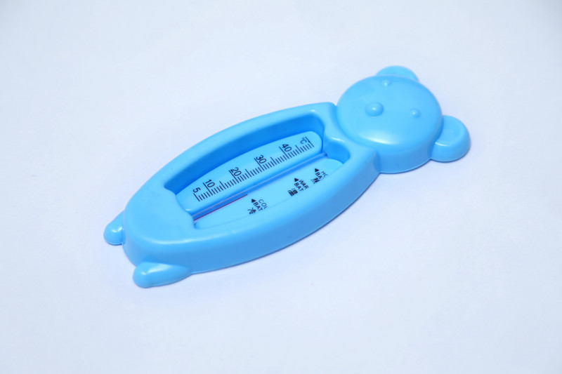 Safe-O-Kid Pack of 2 - Teddy Shaped, Sensitive Bath/Room Thermometer(Blue)