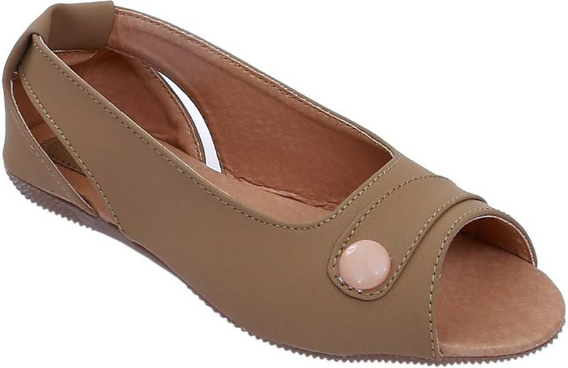 Probeatz Women Beige Flats