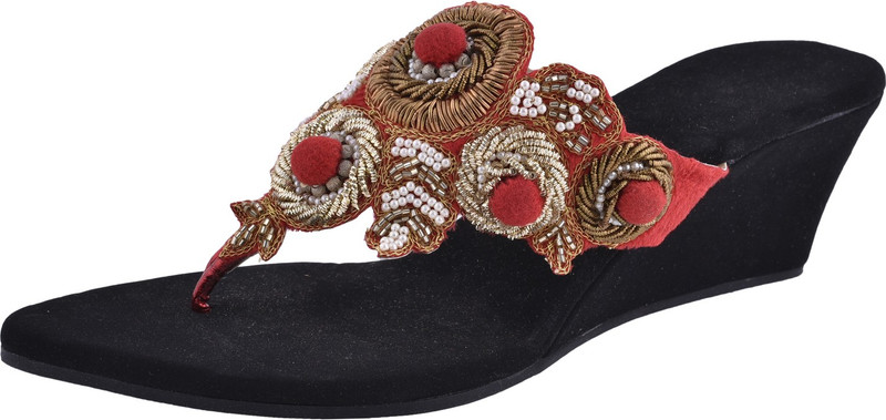 Praags Women Black, Red Heels