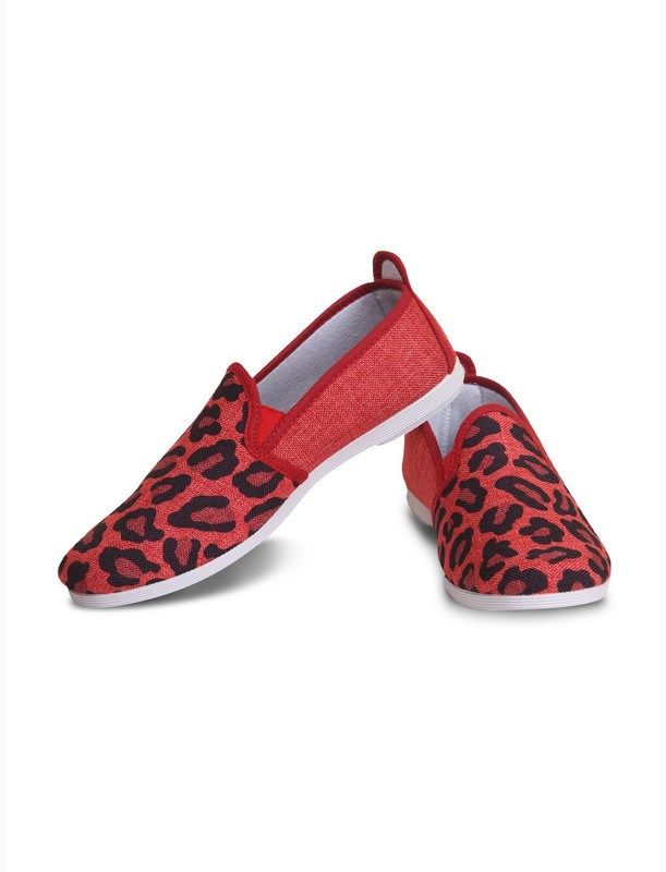 Scentra MADAGASCAR Loafers For Women(Red)