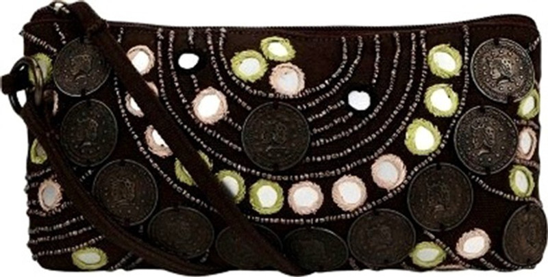 Nandeetas Casual Black Clutch