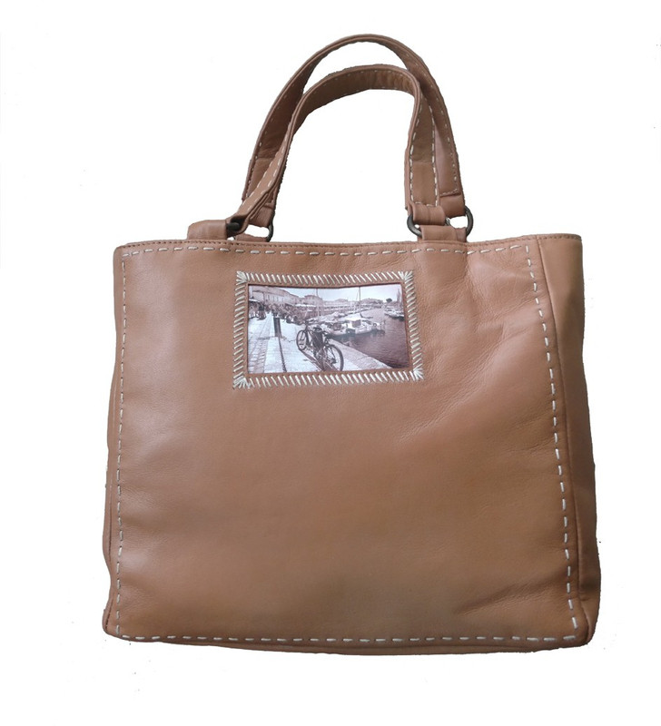 miruna designs Men & Women Tan Hand-held Bag