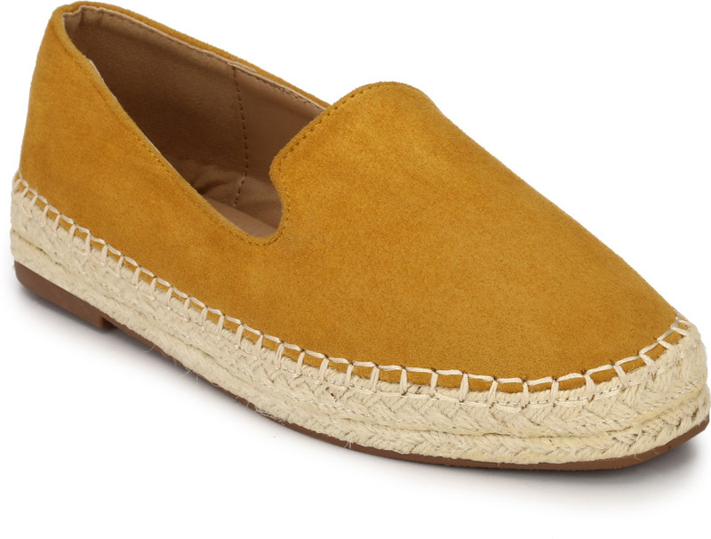 OLMIITE Natal Casuals For Women(White)