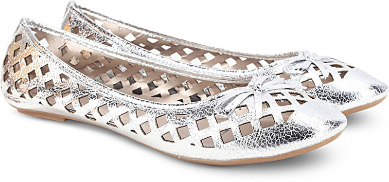 Carlton London Bellies For Women(Silver)