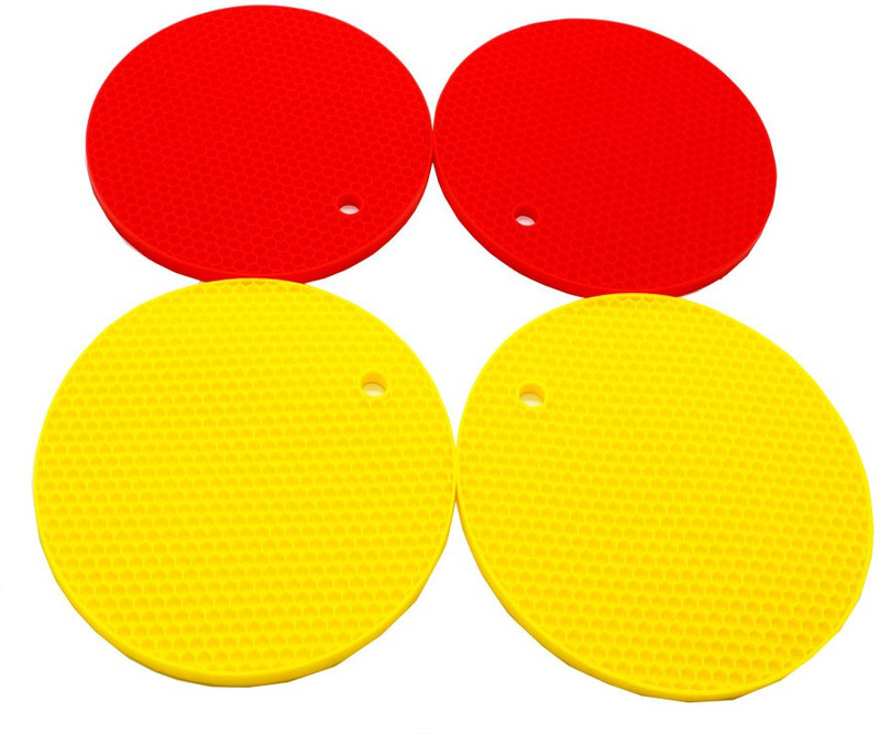 snyter Round Pack of 4 Table Placemat(Red, Yellow, Multicolor, Silicone)
