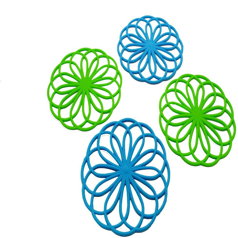 snyter Round Pack of 4 Table Placemat(Light Green, Light Blue, Silicone)