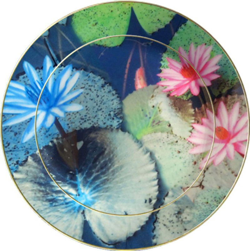 fabulloso Leaf Designs Blue and Pink Lotus Ceramic Quarter Plate Charger Plate