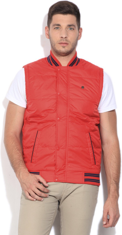 Peter England Sleeveless Self Design Men Quilted Jacket