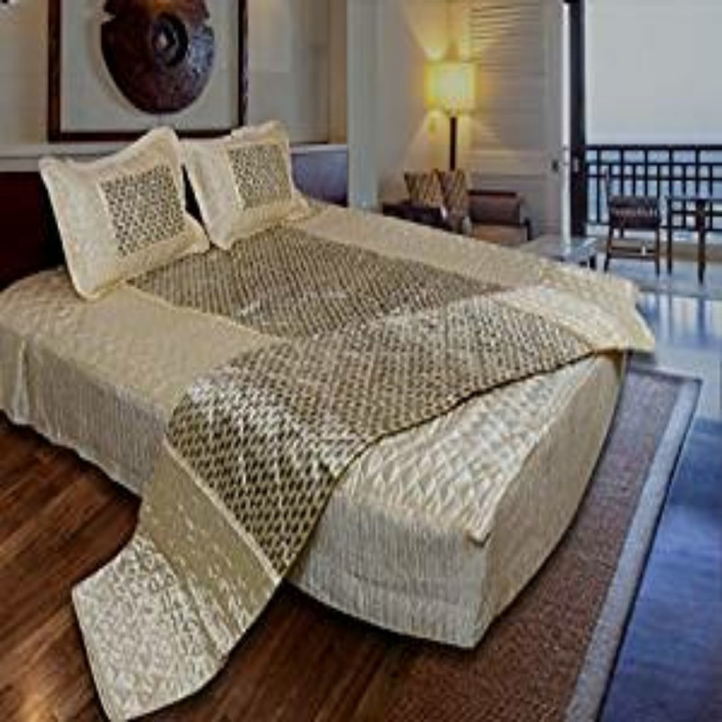 rajai vala Satin Bedding Set(Multicolor)