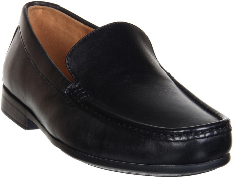 clarks free delivery
