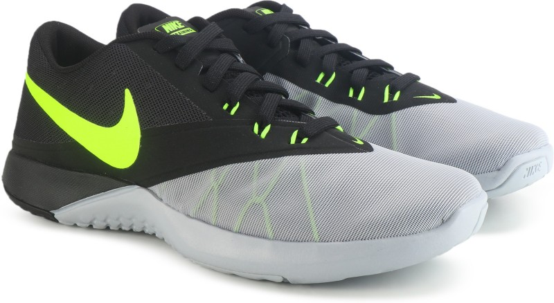 extremadamente Oclusión pluma Nike FS LITE TRAINER 4 Training Shoes For Men(Black) - Price Pacific