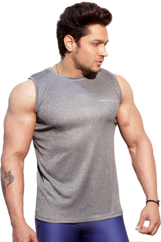 muscle wears Solid Men Round Neck Grey T-Shirt
