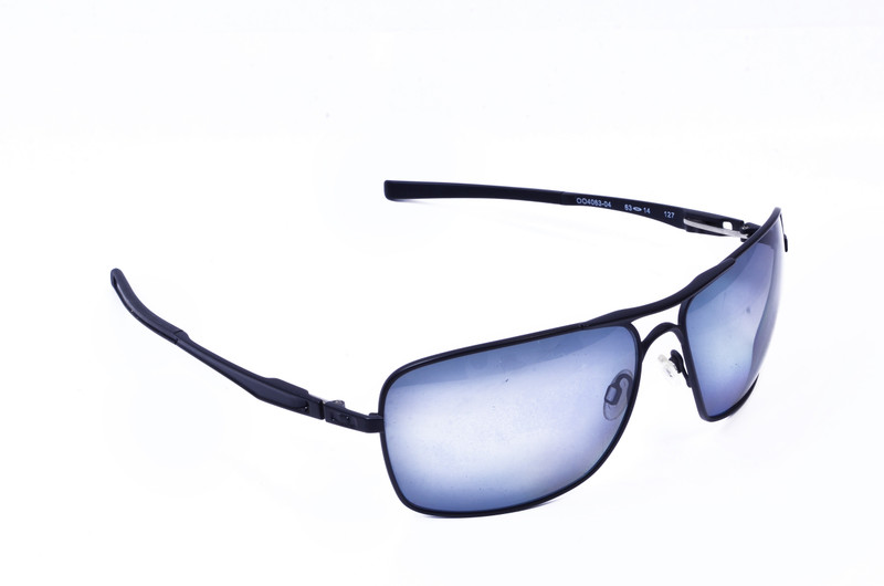 Oakley Rectangular Sunglass(Grey)