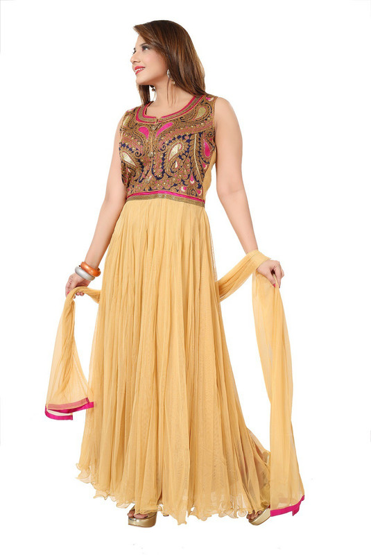 pc chandan cretion Embroidered Kurta, Churidar & Dupatta Set