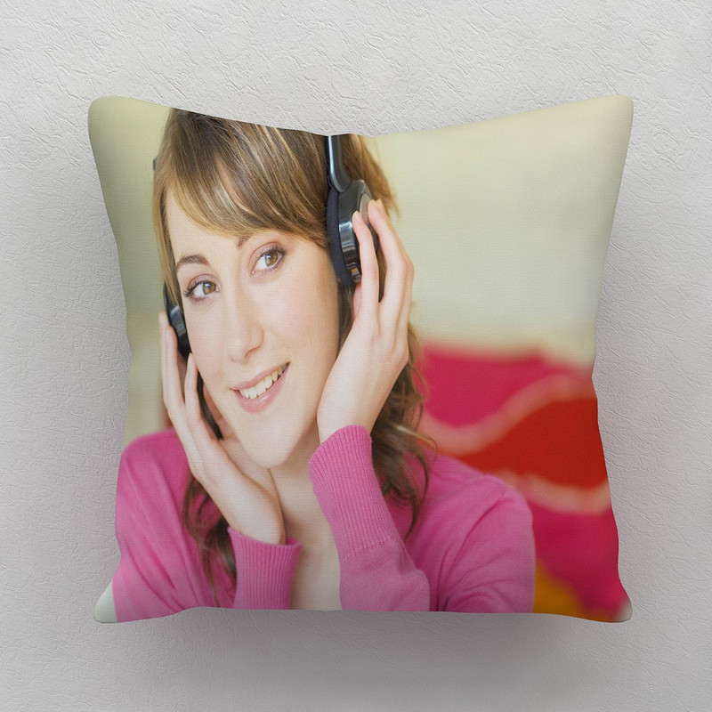 k1gifts Toons & Characters Cushion Pack of 1(Multicolor)