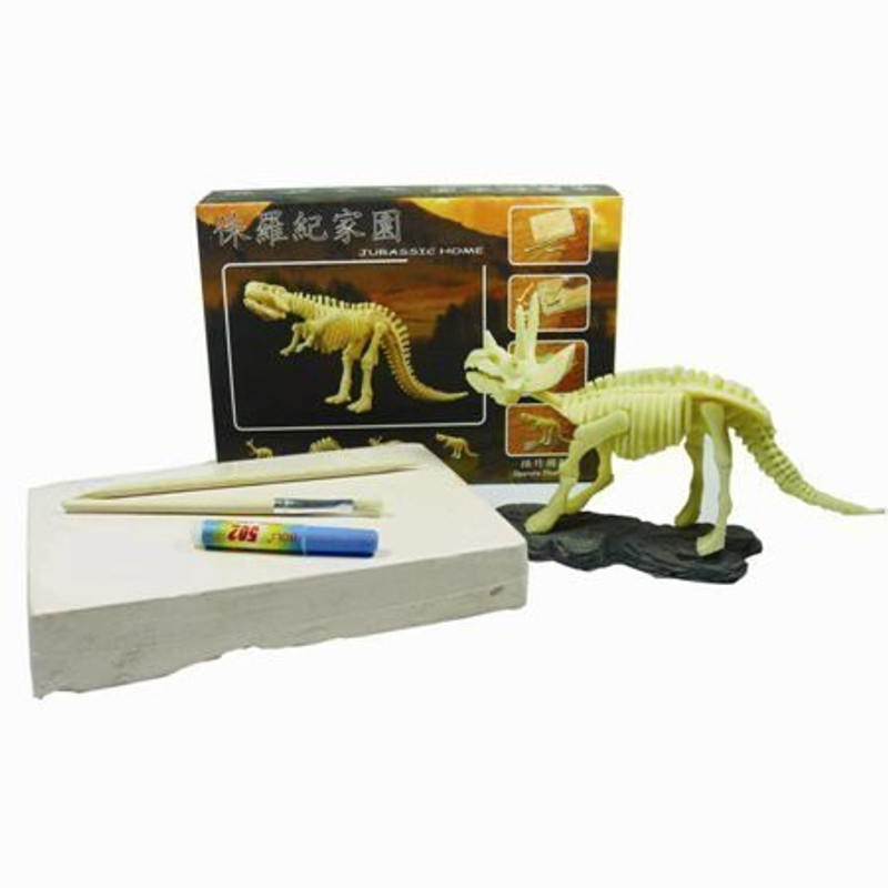 bamboo gifts Educational Excavation Kit - Triceratops Dinosaur - Do-It-Yourself Gift For Kids And Adults(Multicolor)