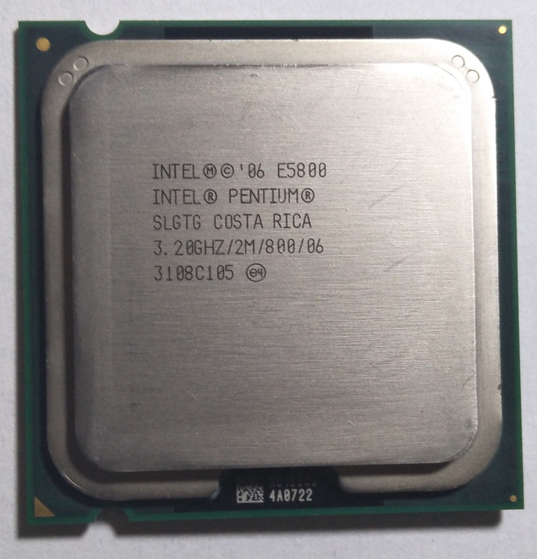 Intel 3.2 Ghz LGA 775 Dual Core E5800 Processor(Silver)