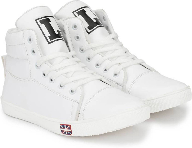 sneakers carnival shoes 2095 Sneakers For Men(White, Black)