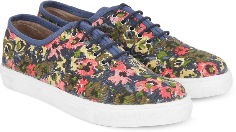 Miss CL By Carlton London Miss CL Canvas Shoes For Women(Multicolor)