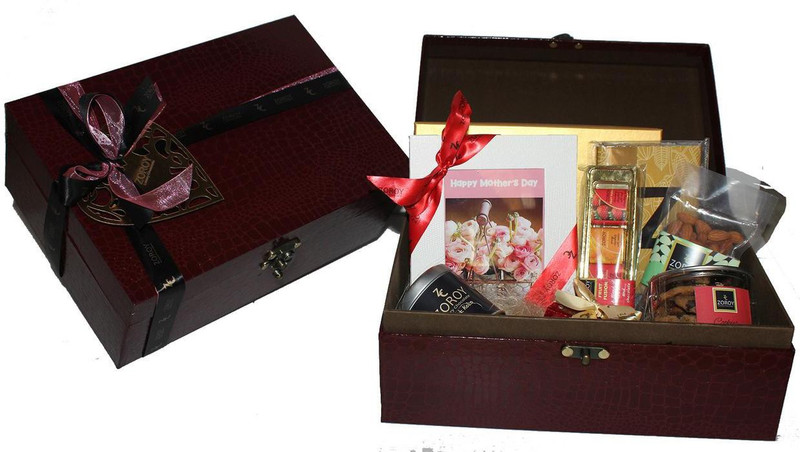 1200-mother-s-day-leather-chest-hamper-zoroy-luxury-chocolate-original-imaf4tnzykxrk3jz.jpeg